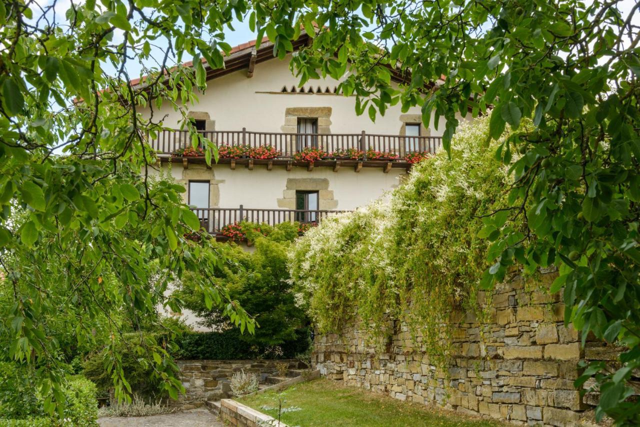Hotel Akerreta Exterior foto